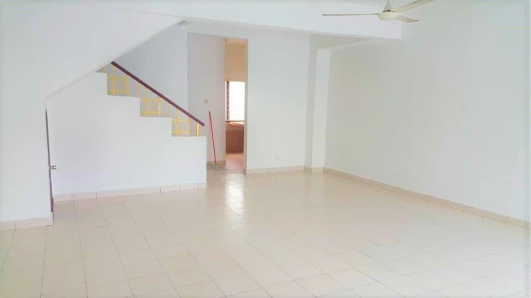 DOUBLE STOREY TERRACE  SEKSYEN 25 SHAH ALAM - photo 6