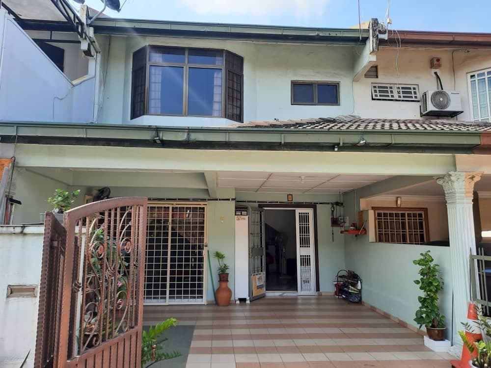 DOUBLE STOREY TAMAN SRI MANJA PETALING JAYA