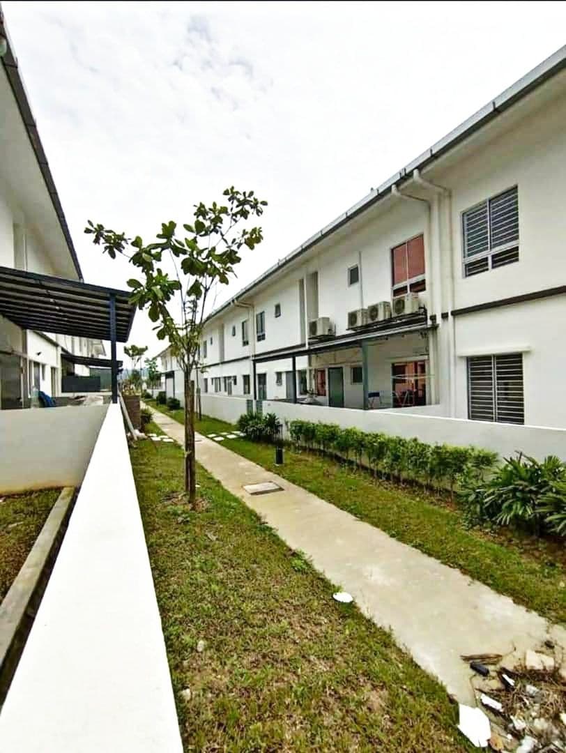 DOUBLE STOREY RENOVATED IRAMA PERDANA PUNCAK ALAM - photo 7