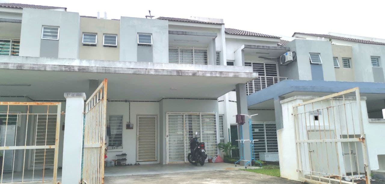DOUBLE STOREY ALAM SURIA BANDAR PUNCAK ALAM - photo 1