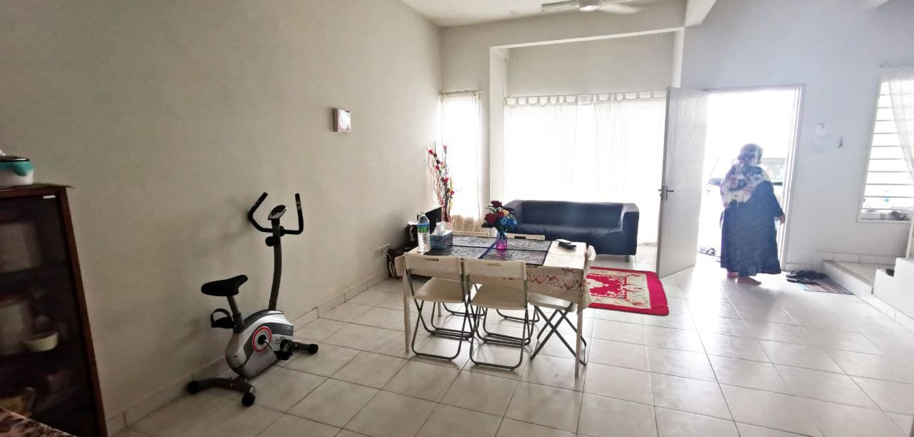 DOUBLE STOREY ALAM SURIA BANDAR PUNCAK ALAM - photo 2