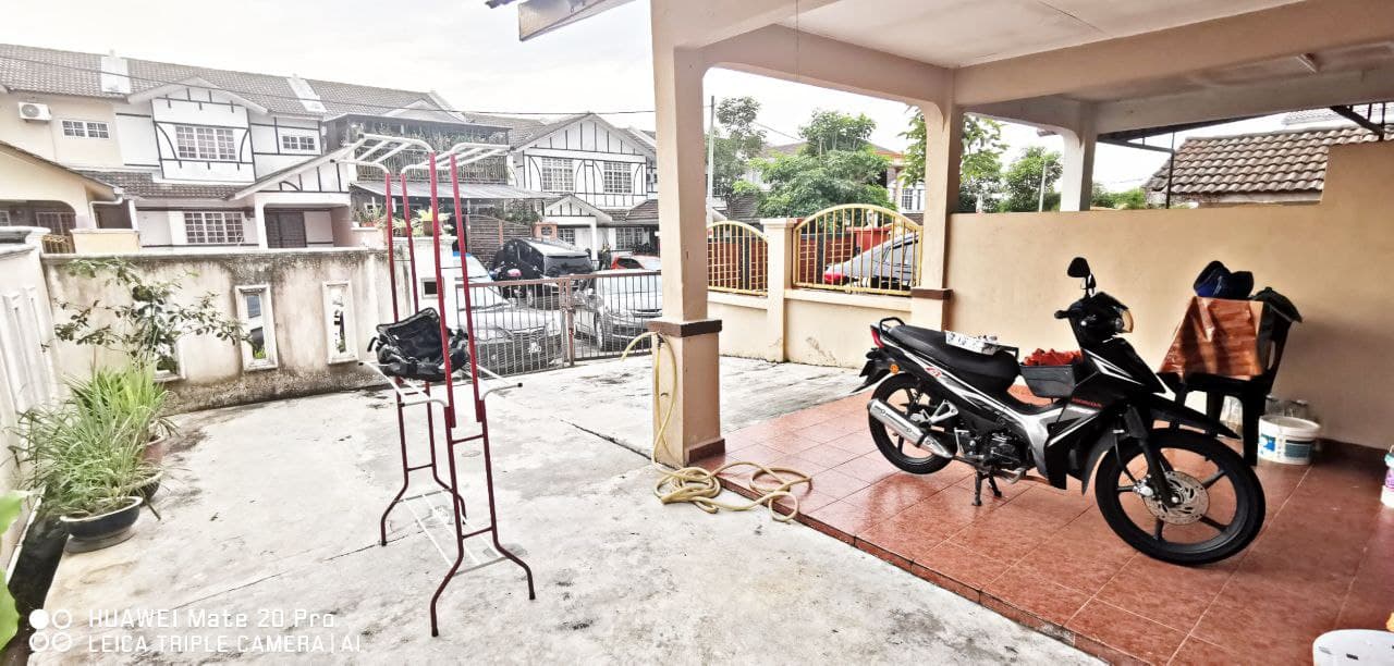RENOVATED DOUBLE STOREY BANDAR PUNCAK ALAM FASA 2 - photo 3