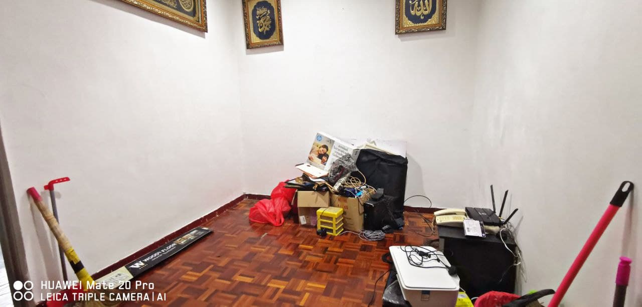 RENOVATED DOUBLE STOREY BANDAR PUNCAK ALAM FASA 2 - photo 7