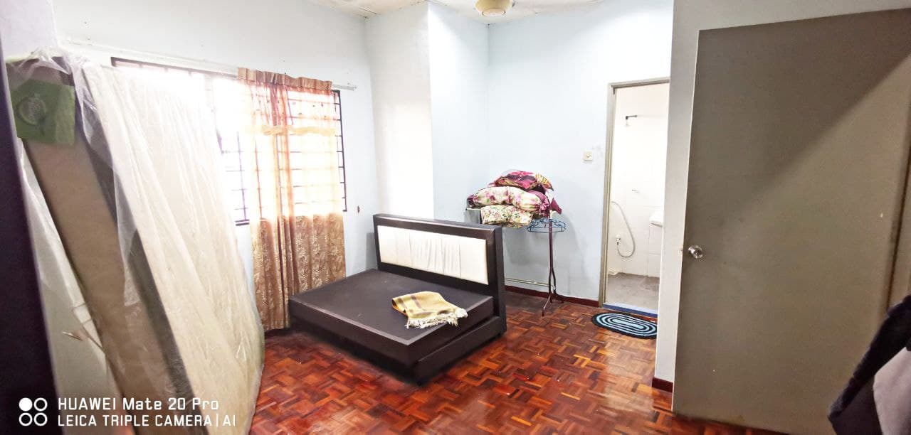 RENOVATED DOUBLE STOREY BANDAR PUNCAK ALAM FASA 2 - photo 8
