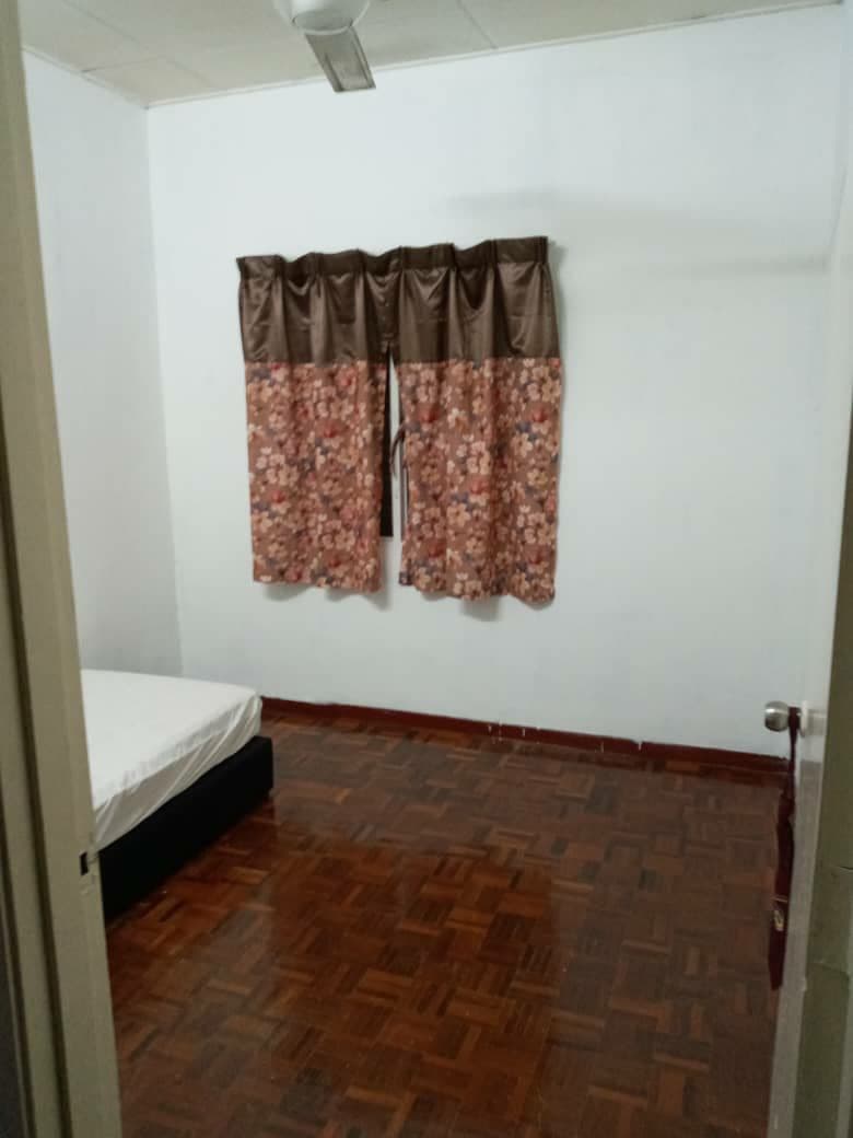 RENOVATED DOUBLE STOREY TERRACE FASA 2 PUNCAK ALAM - photo 6