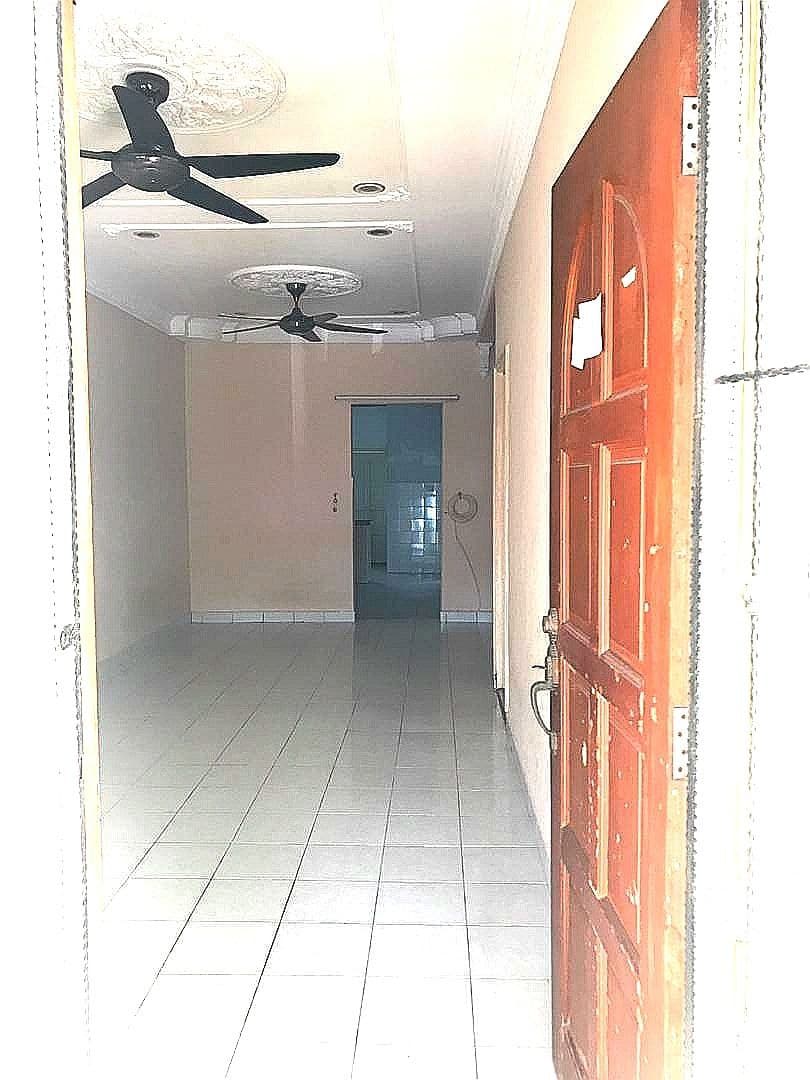 SINGLE STOREY JALAN KEBUN SEKSYEN 30 SHAH ALAM - photo 2