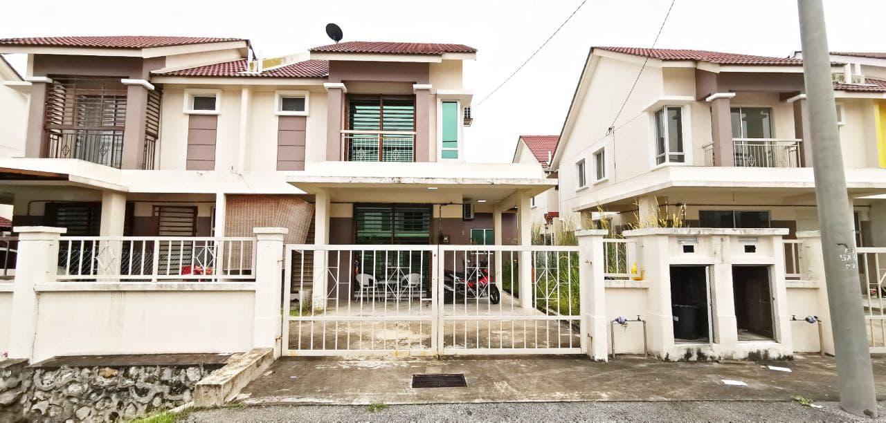 RENOVATED SEMI-D NUSA SURIA NUSA SURIA PUNCAK ALAM