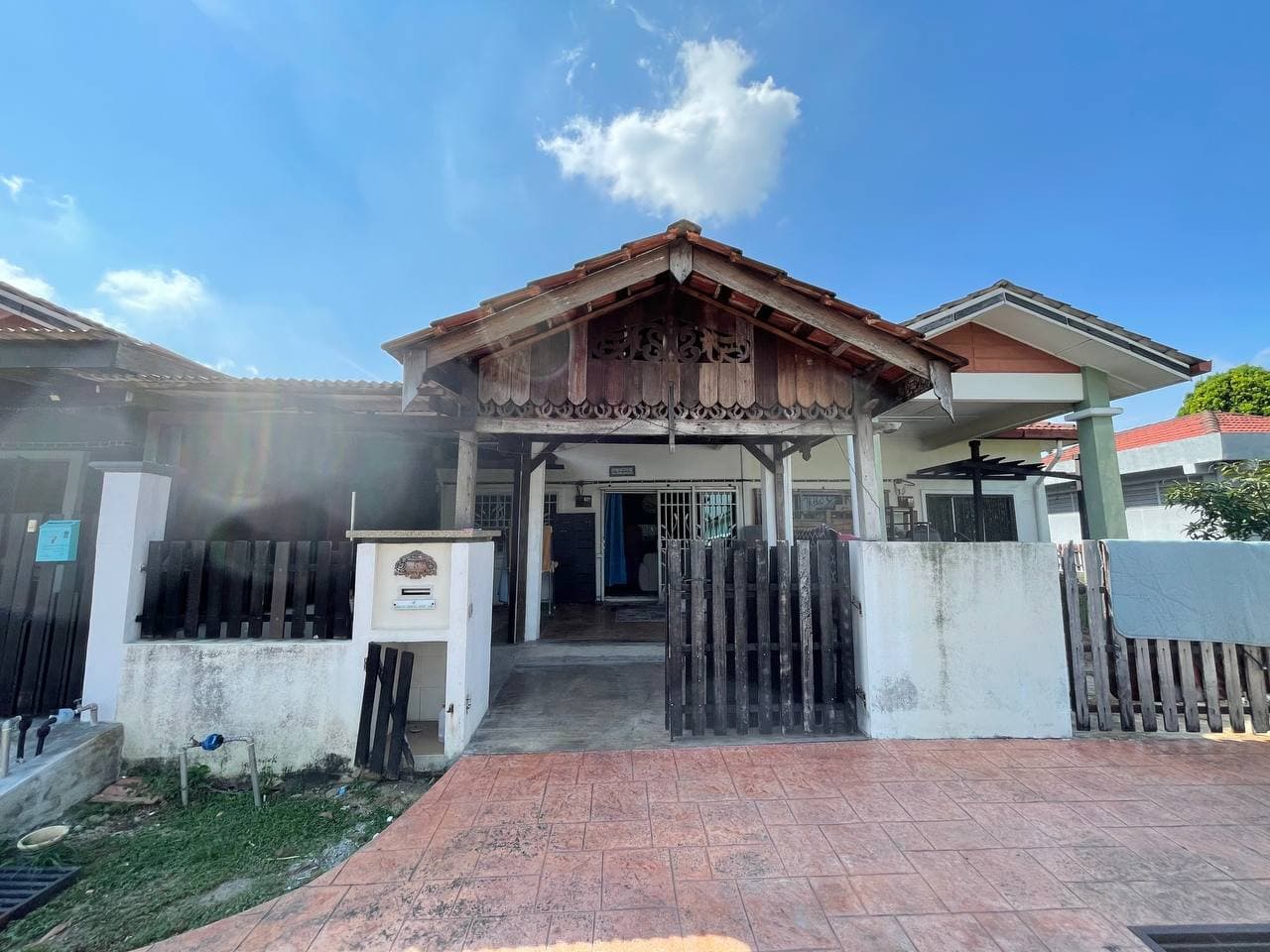 SINGLE STOREY SEKSYEN 30 JALAN KEBUN SHAH ALAM