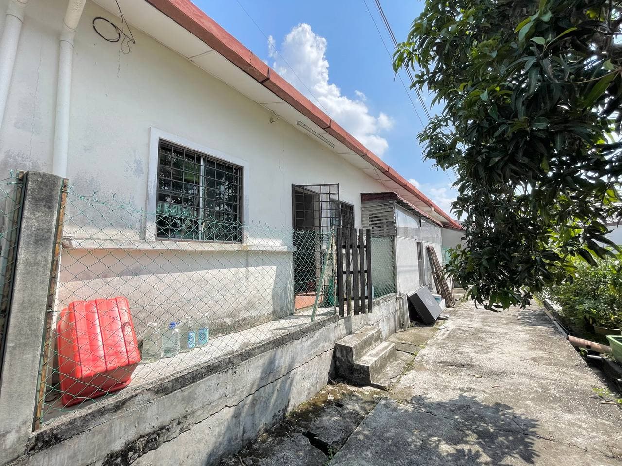 SINGLE STOREY SEKSYEN 30 JALAN KEBUN SHAH ALAM - photo 7