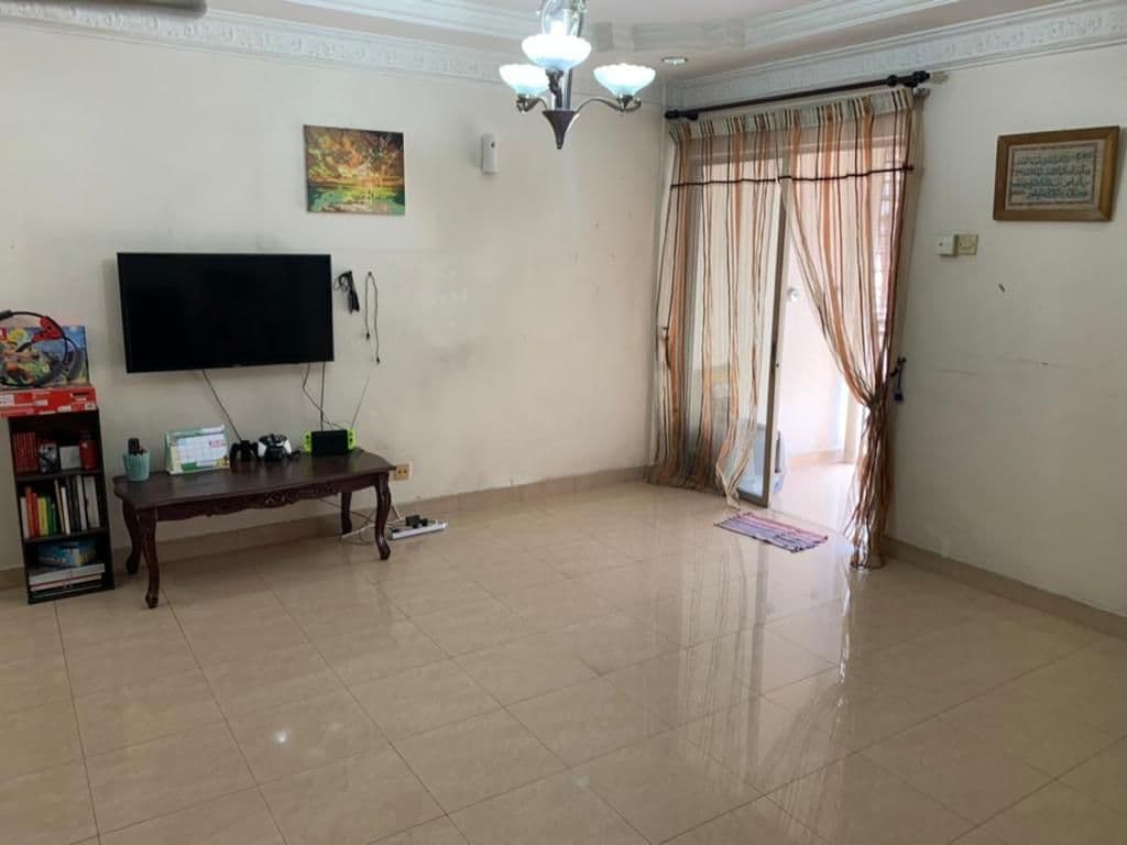 RENOVATED APARTMENT JASMIN, U5 SUBANG BESTARI
