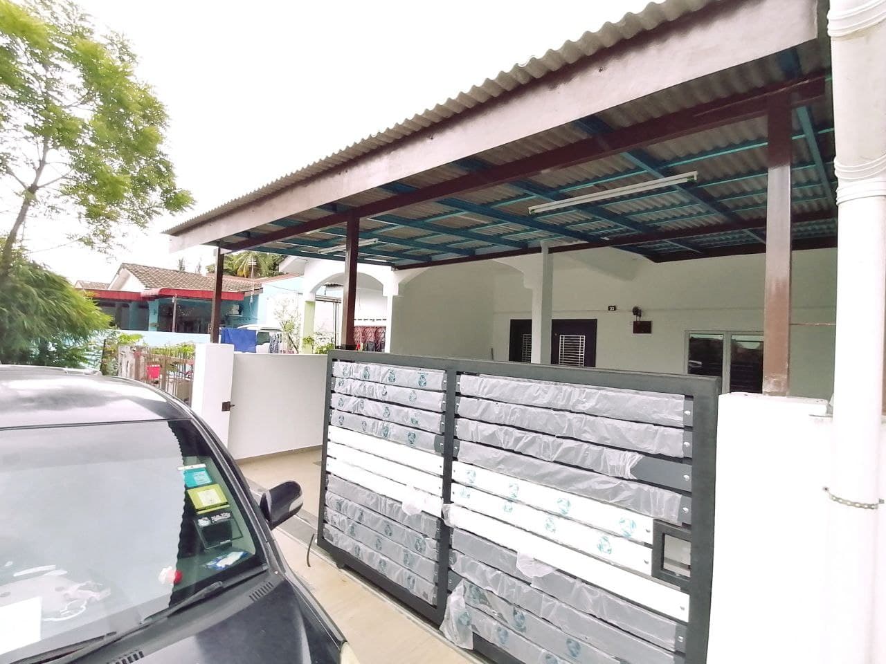 SINGLE STOREY JALAN KIYAI SUJAK TAMAN SRI WANGI - photo 1
