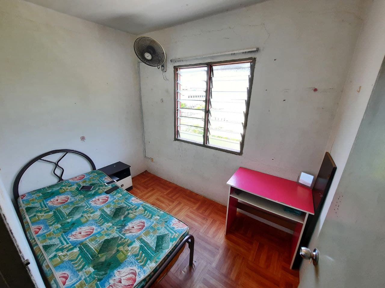 FLAT PKNS SEKSYEN 7 SHAH ALAM - photo 3