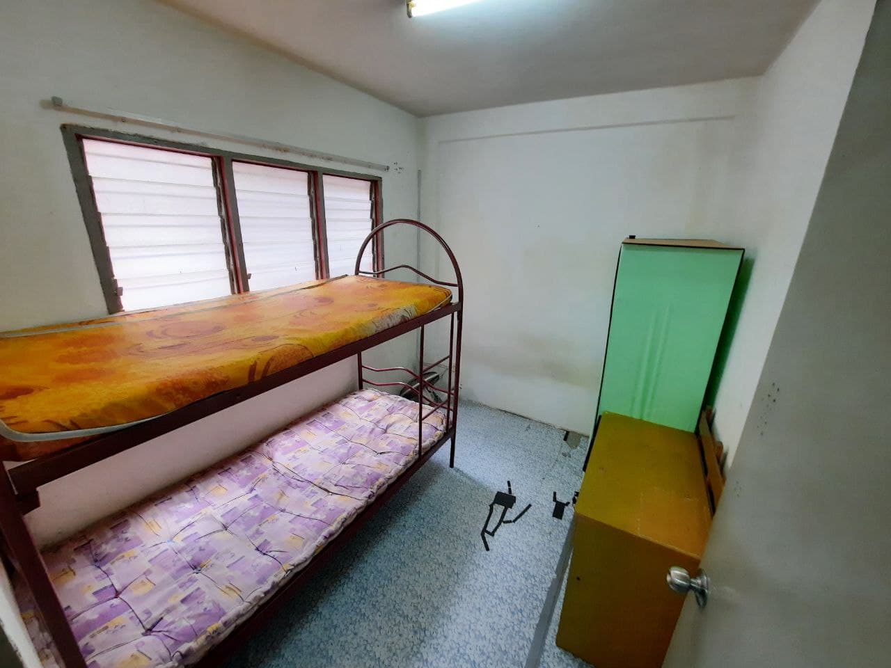FLAT PKNS SEKSYEN 7 SHAH ALAM - photo 4