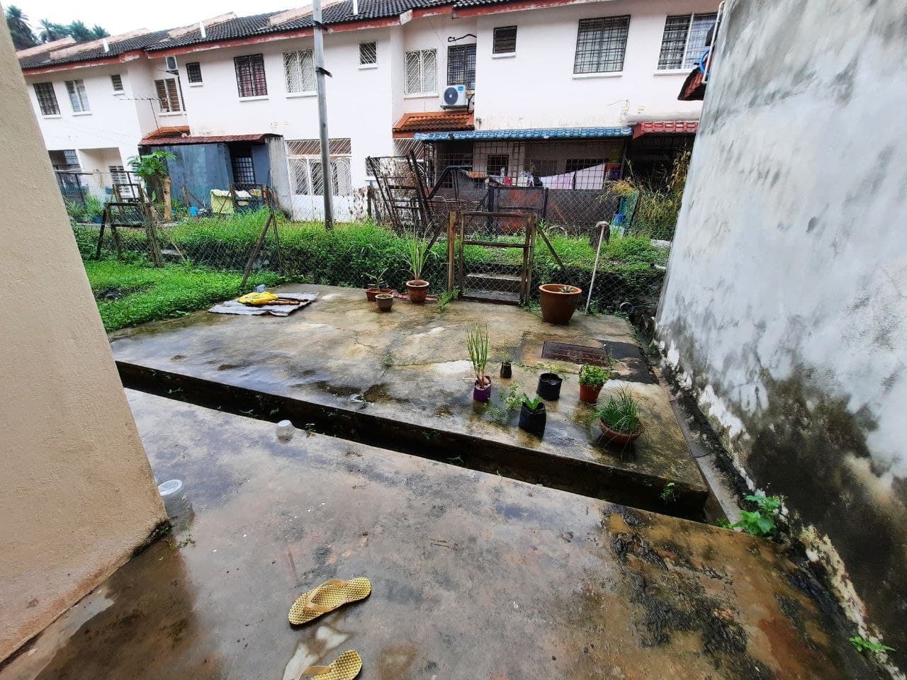 DOUBLE STOREY LORONG AZ-ZAHARAH PUNCAK ALAM - photo 2