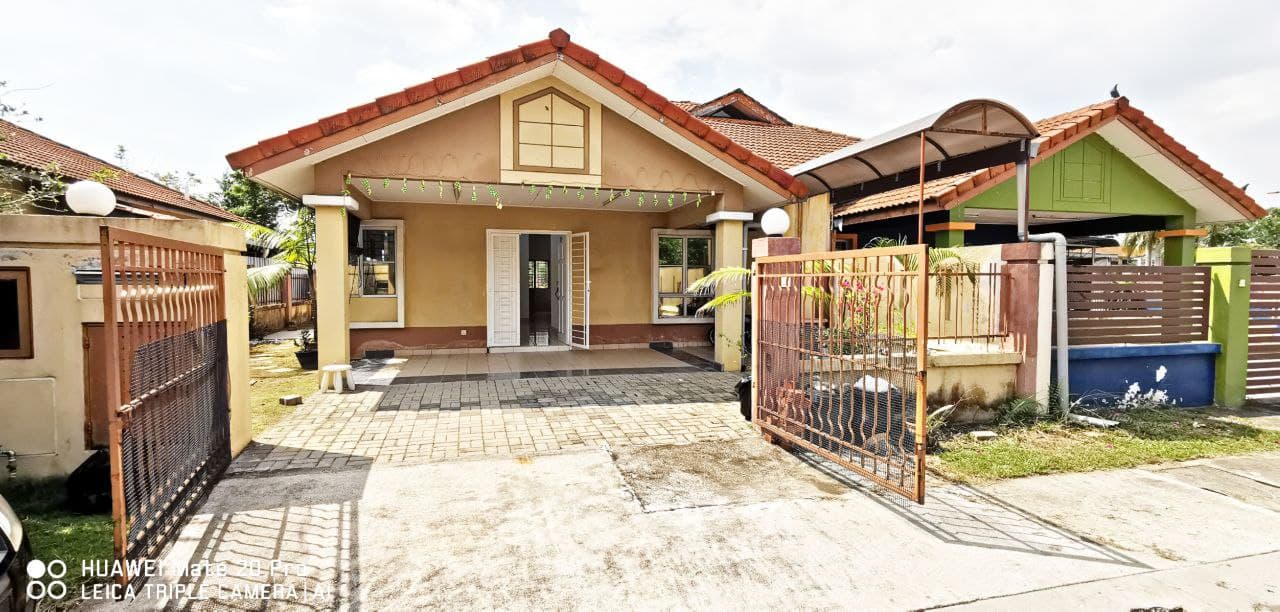 SEMI-D SINGLE STOREY AMAN PERDANA KLANG - photo 1