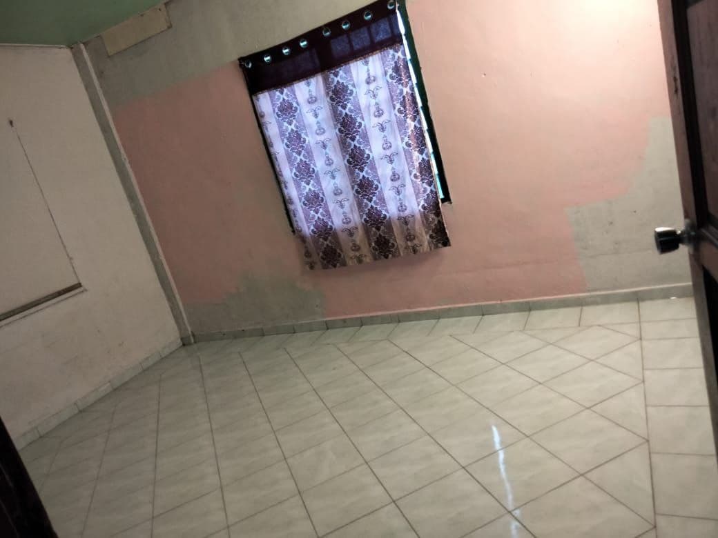SINGLE STOREY END LOT HOUSE PANDAMARAN JAYA - photo 4