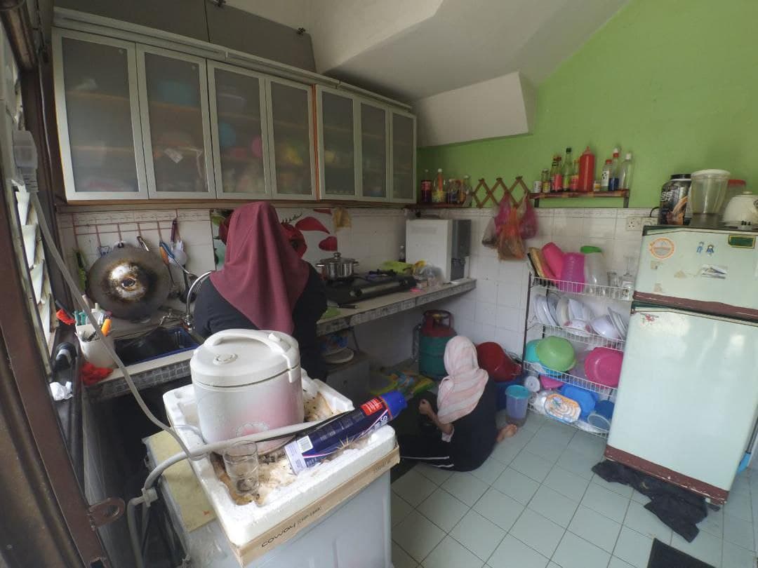 DOUBLE STOREY JALAN CAKERA PURNAMA PUNCAK ALAM - photo 3