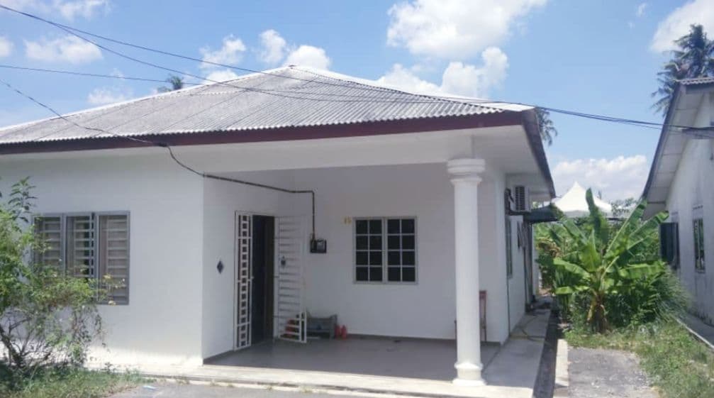 BANGLO SATU TINGKAT DI KG DELEK KANAN KLANG - photo 2