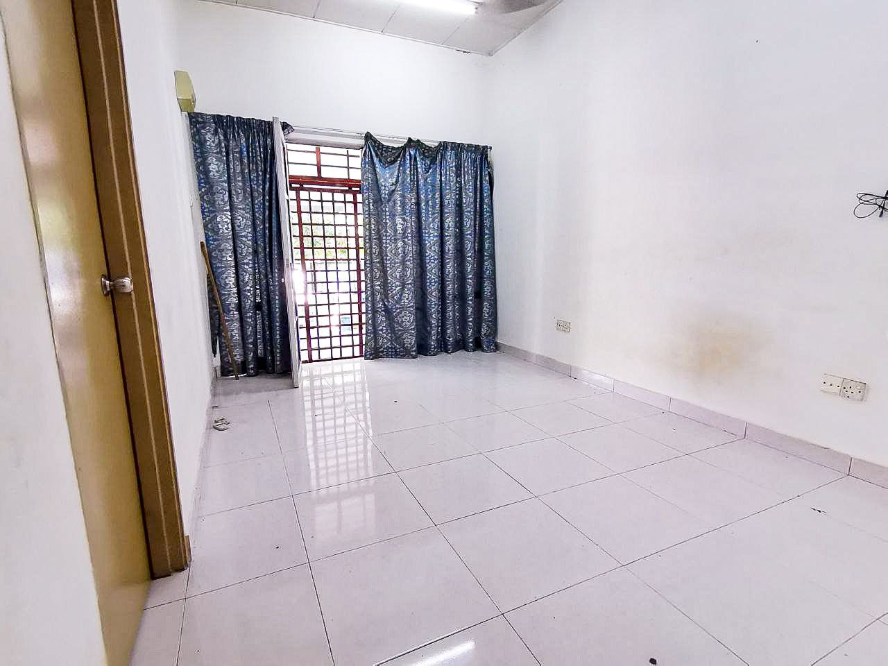 SINGLE STOREY BUDIMAN VALLEY SEKSYEN U15 SHAH ALAM - photo 7