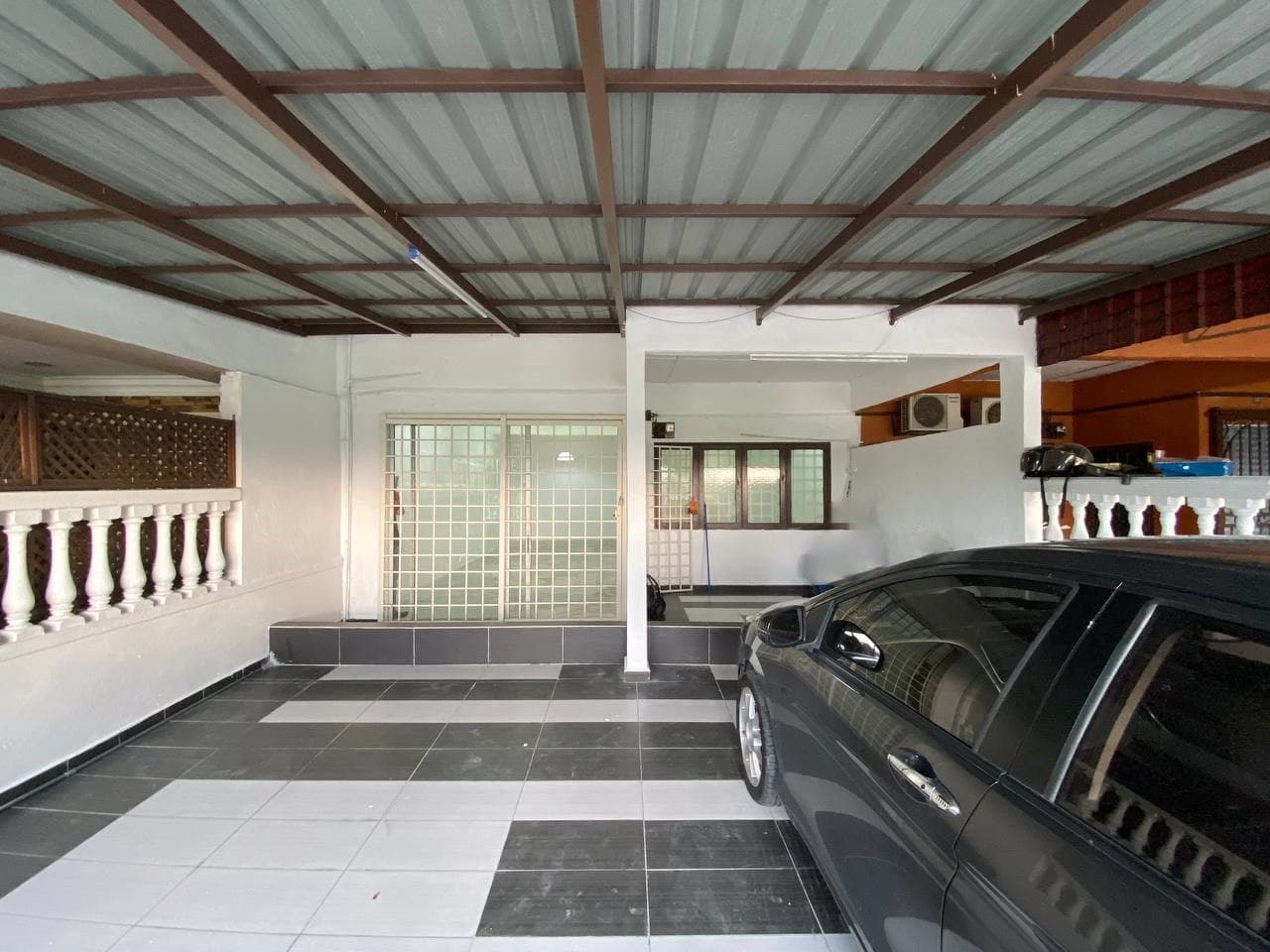 SINGLE STOREY TERRACE, TAMAN DESA KEMUNING - photo 4