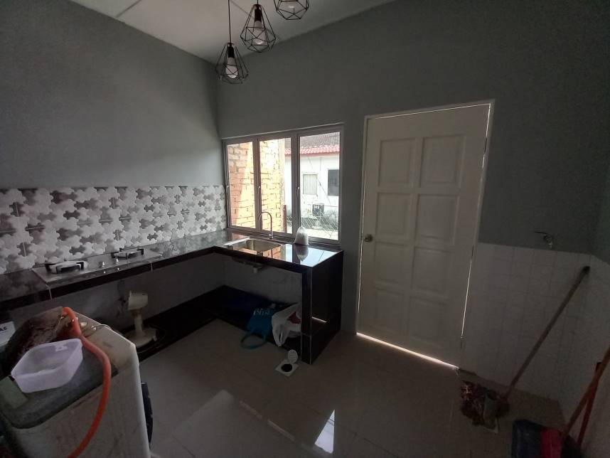 RENOVATED SINGLE STOREY JALAN KEBUN - photo 7