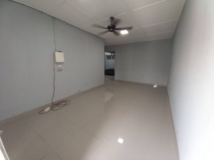 RENOVATED SINGLE STOREY JALAN KEBUN - photo 11
