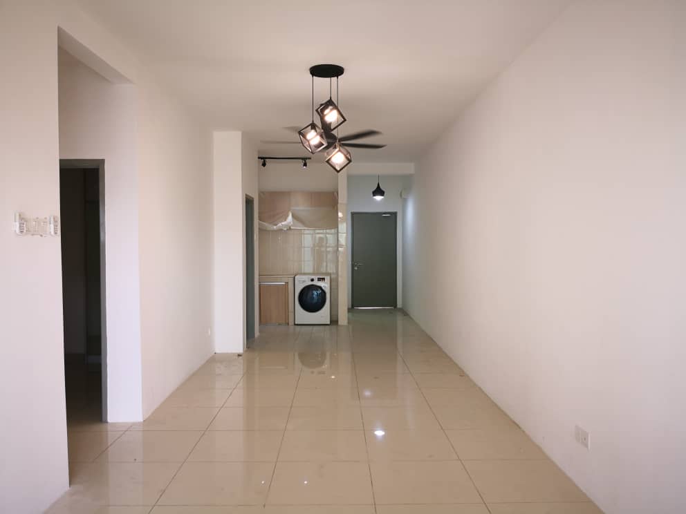 Condominium Residensi Kerinchi Pantai Dalam KL LRT - photo 2