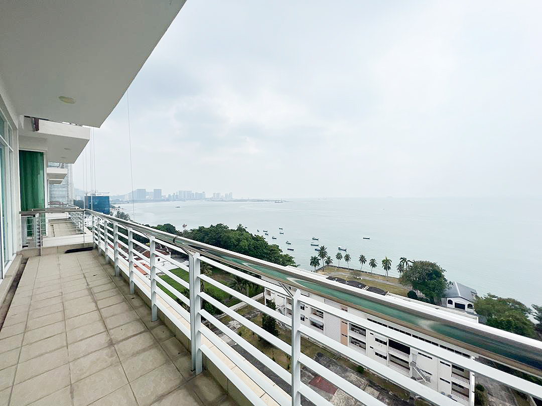 Mayfair Super Condo, 5000sqft with Seaview, George - photo 3