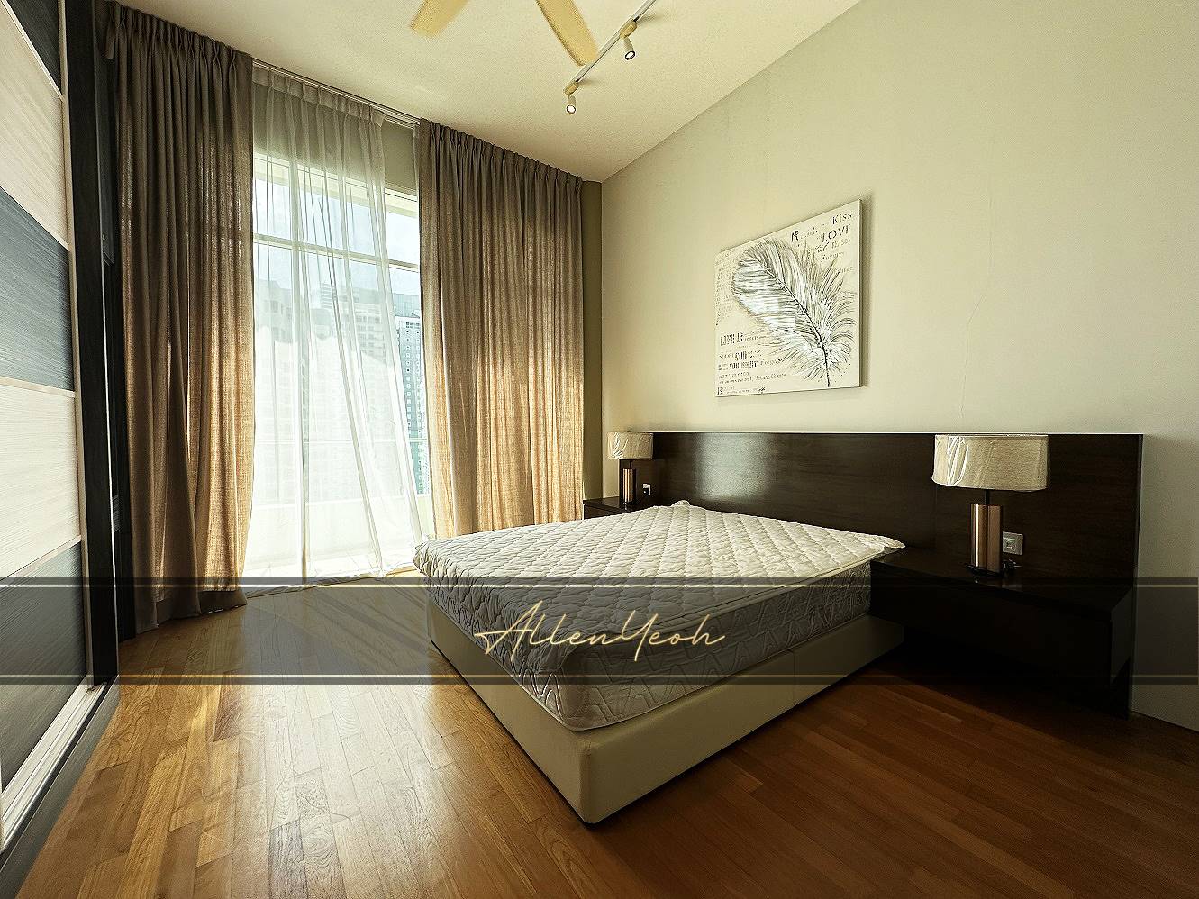 8 Gurney Condo, 5800sqft Fully Renovated, Paragon - photo 7