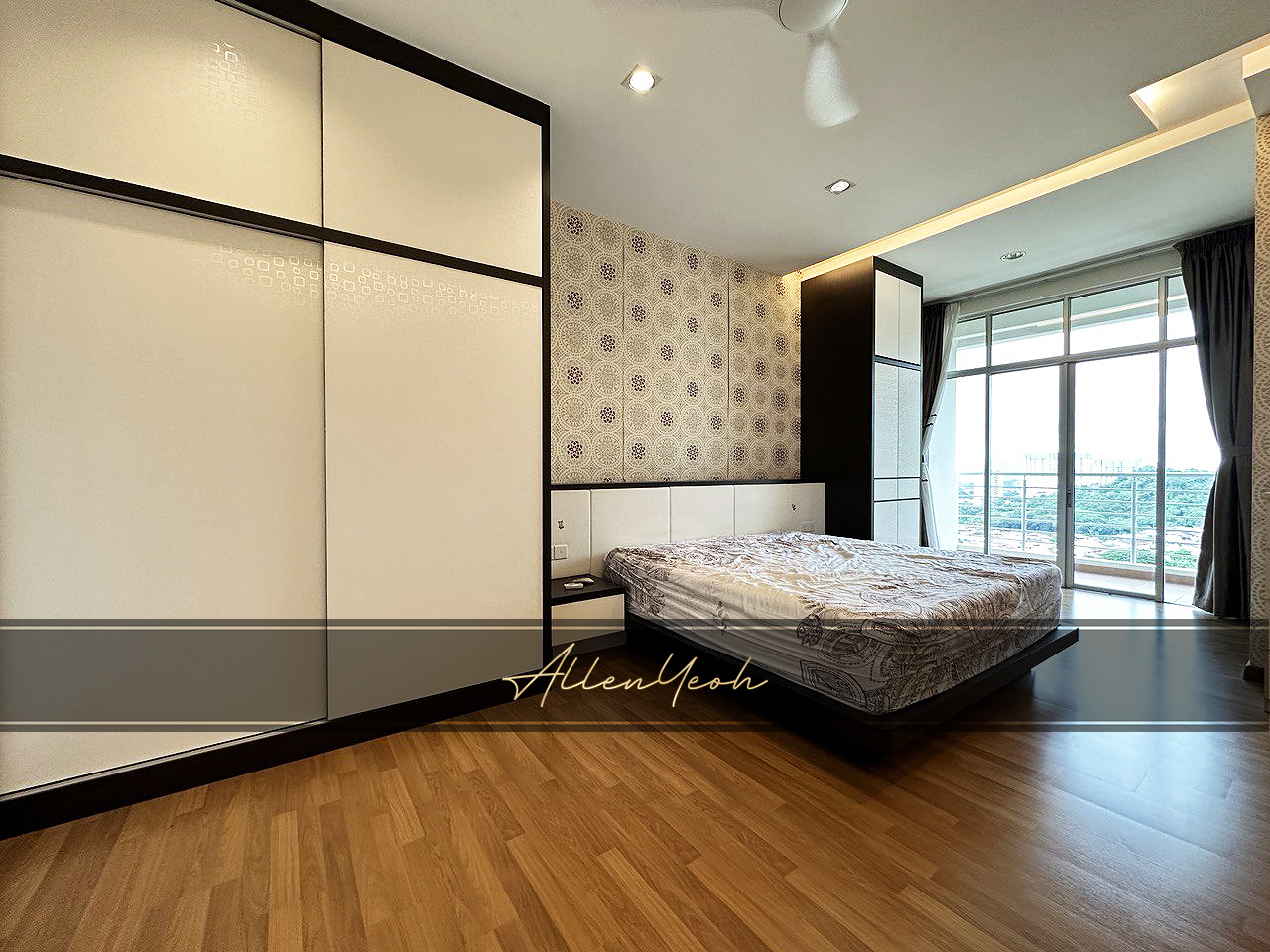 Delima Palace, Corner Unit, 3 Carparks - photo 3