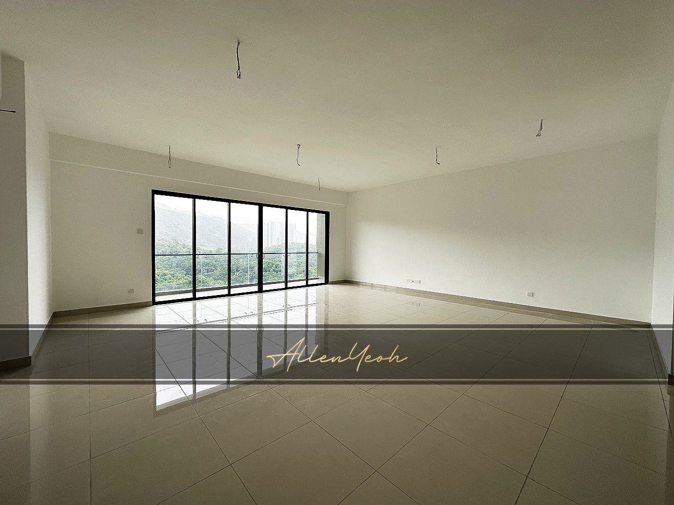 Valencia Residence 2670sqft - photo 3