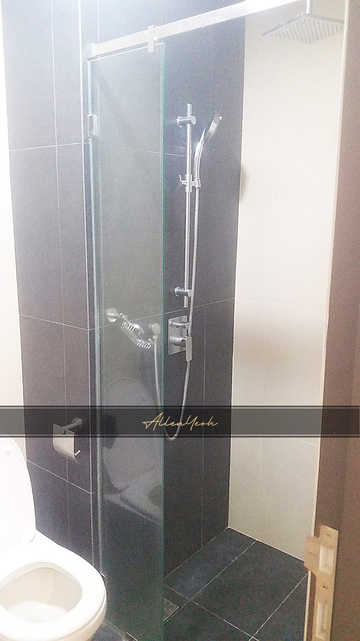 Vertiq Condo, 1044sqft, Renovated Nearby Lotus - photo 4