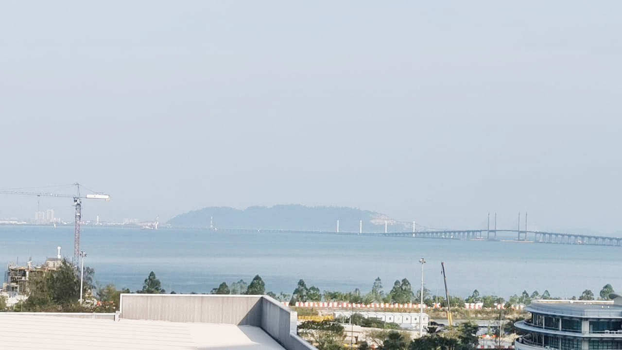 Vertiq Condo, B-8th Corner 1313sqft - photo 2