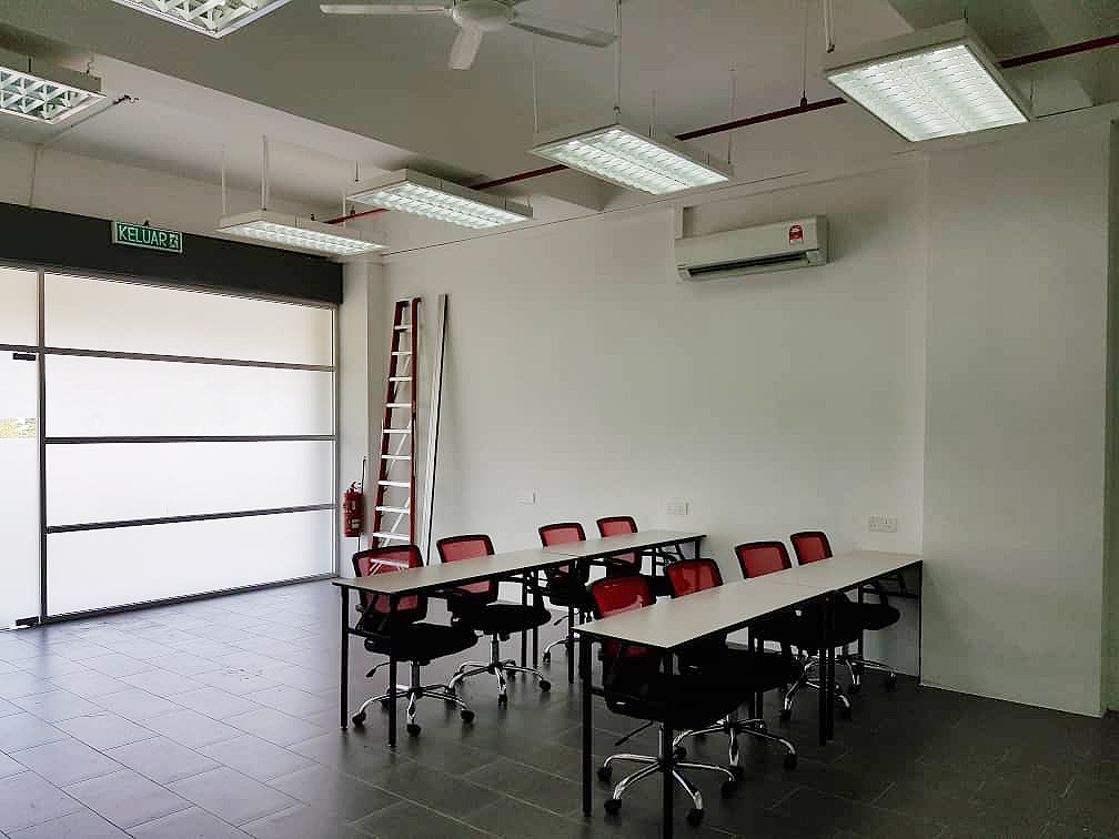 Commercial Elit Avenue Shop - photo 2