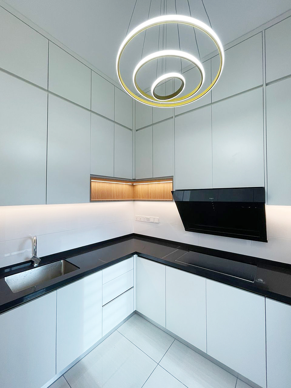 Queens Residence 2 12A-18 - photo 2