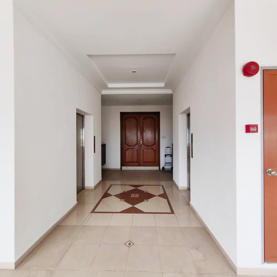 Gurney Palace Seaview Unit - photo 11