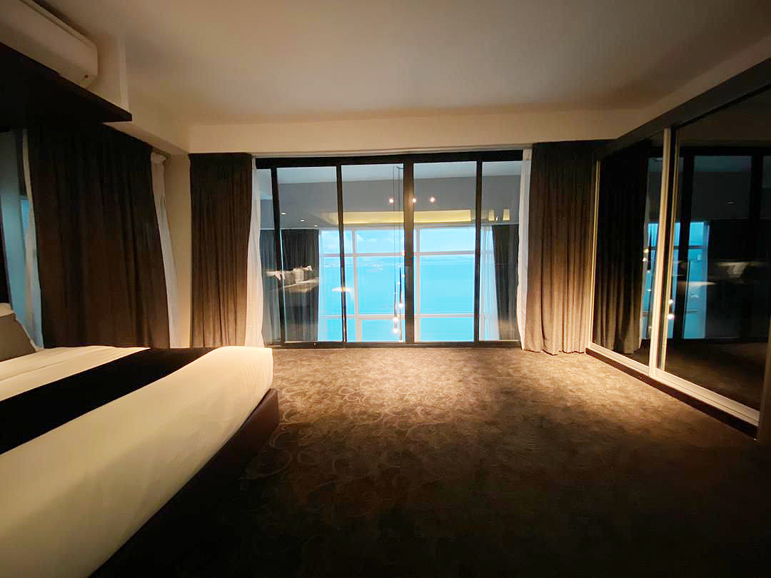 Maritime High Floor Seaview - photo 4