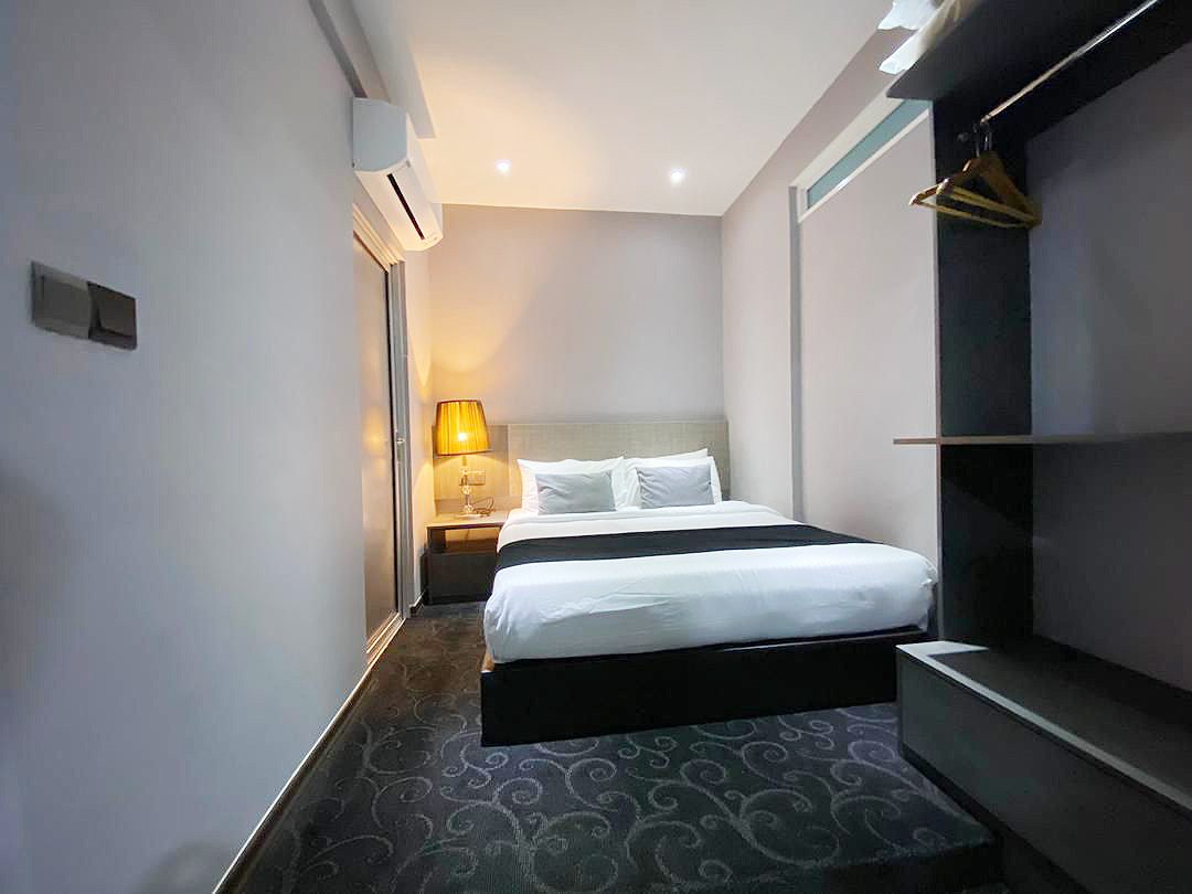 Maritime High Floor Seaview - photo 8