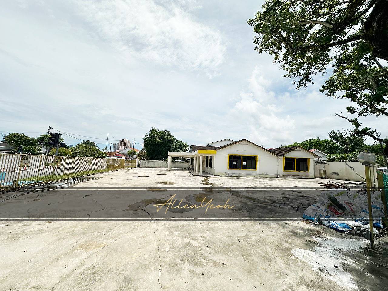 Jalan Hamilton, Jelutong Corner - photo 4
