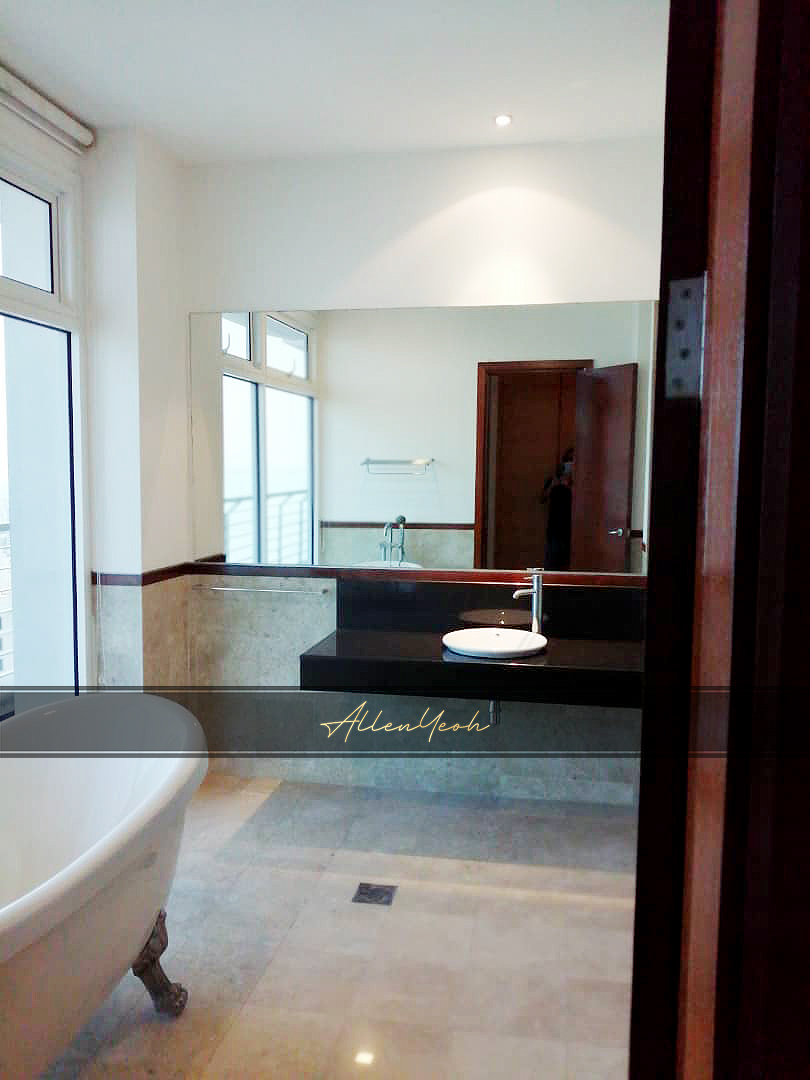 Rent 11 Gurney 11-35 - photo 4