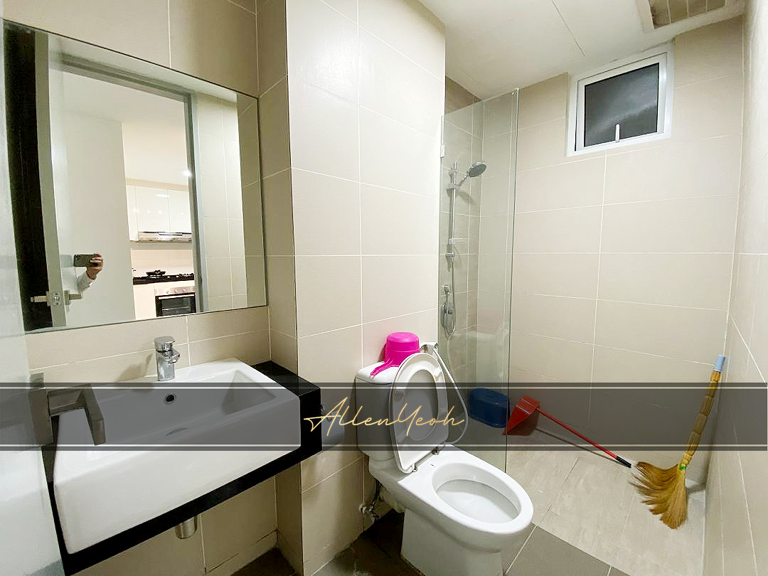 For Sale Tropicana Bay Residence F-6-12 - photo 4