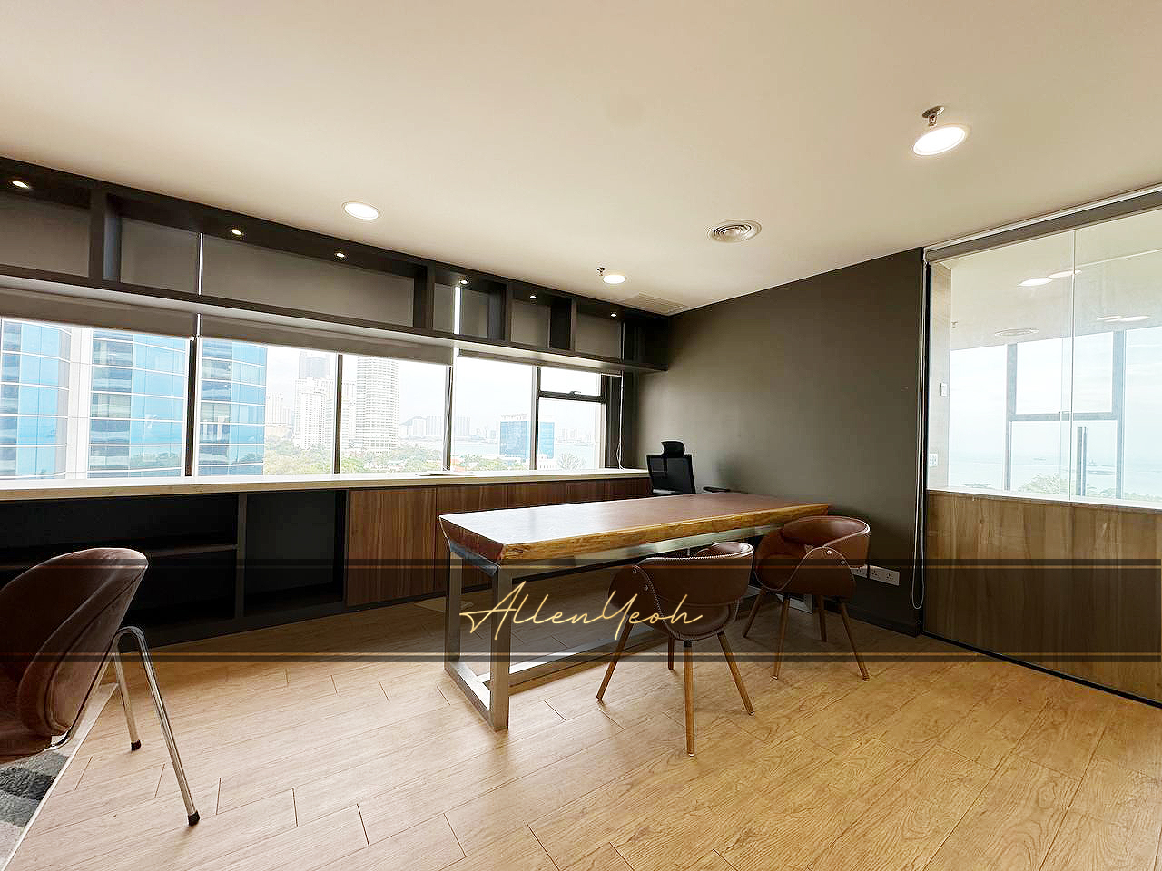 Commercial 9th Menara Skymind 4652sqft - photo 4