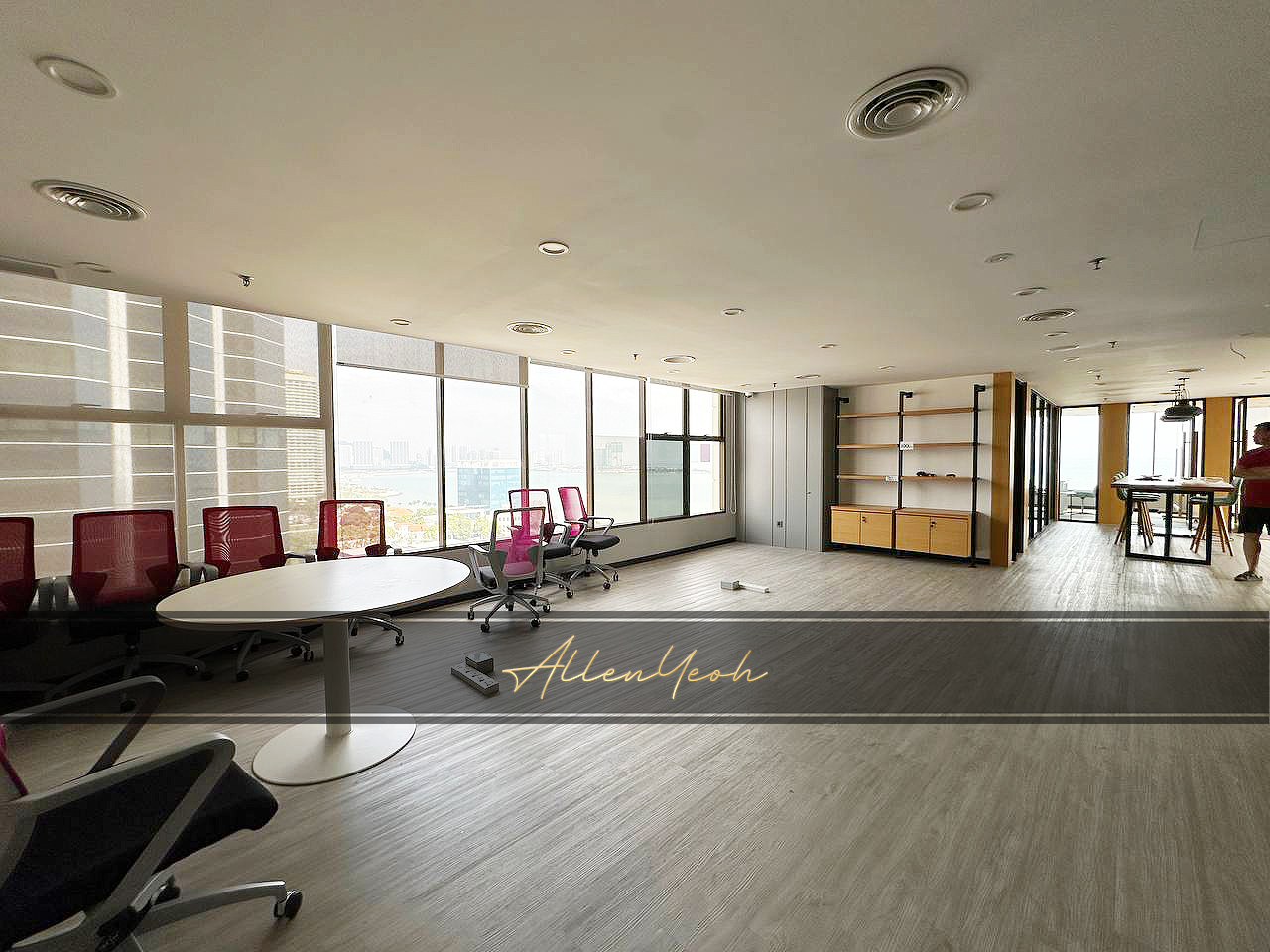 Commercial 13Ath Menara Skymind 4652sqft - photo 2