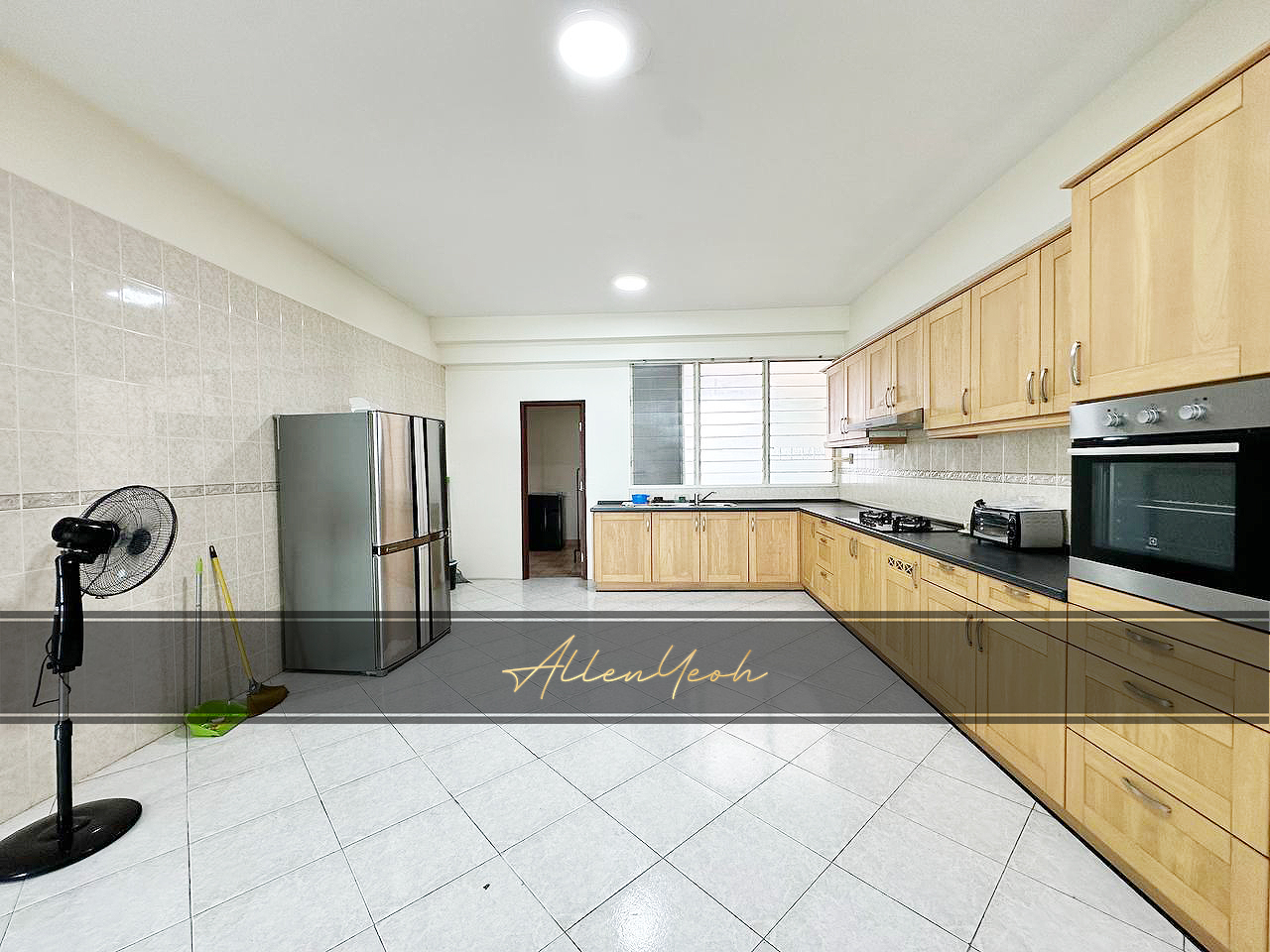 For Sale Gurney Beach Resort  28-28-C - photo 3