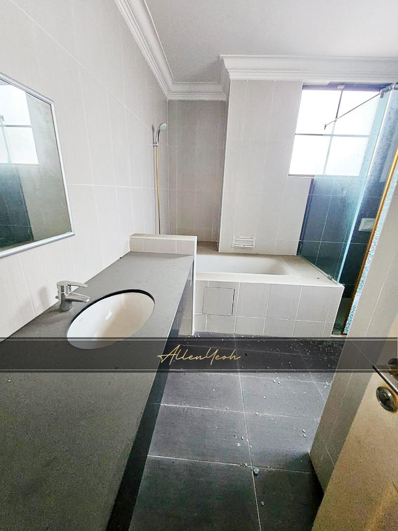 For Sale D Residence - 9 Jalan Bayan Mutiara 3 - photo 3