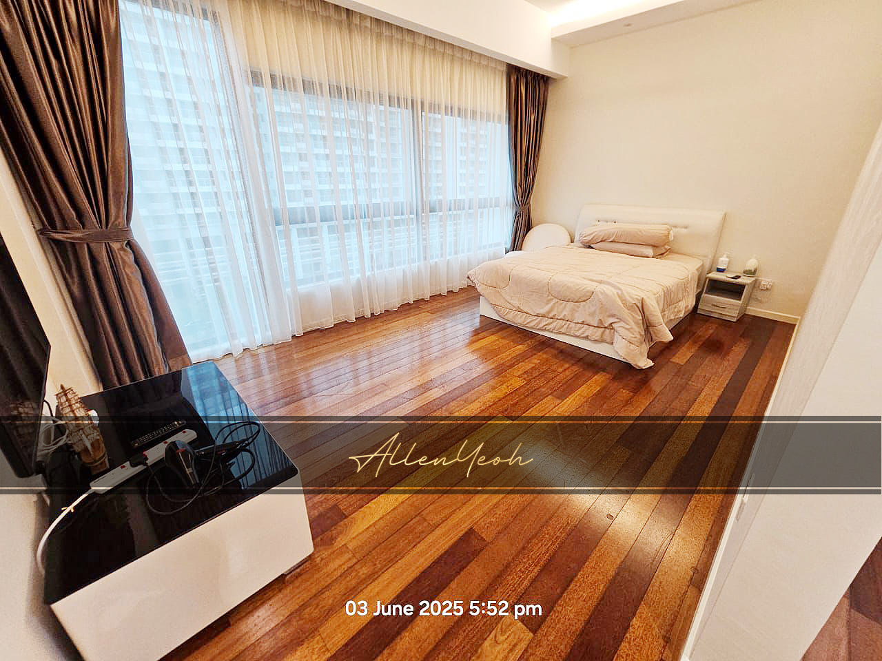 For Sale The Light Collection 1 - B3-6th Floor - photo 2
