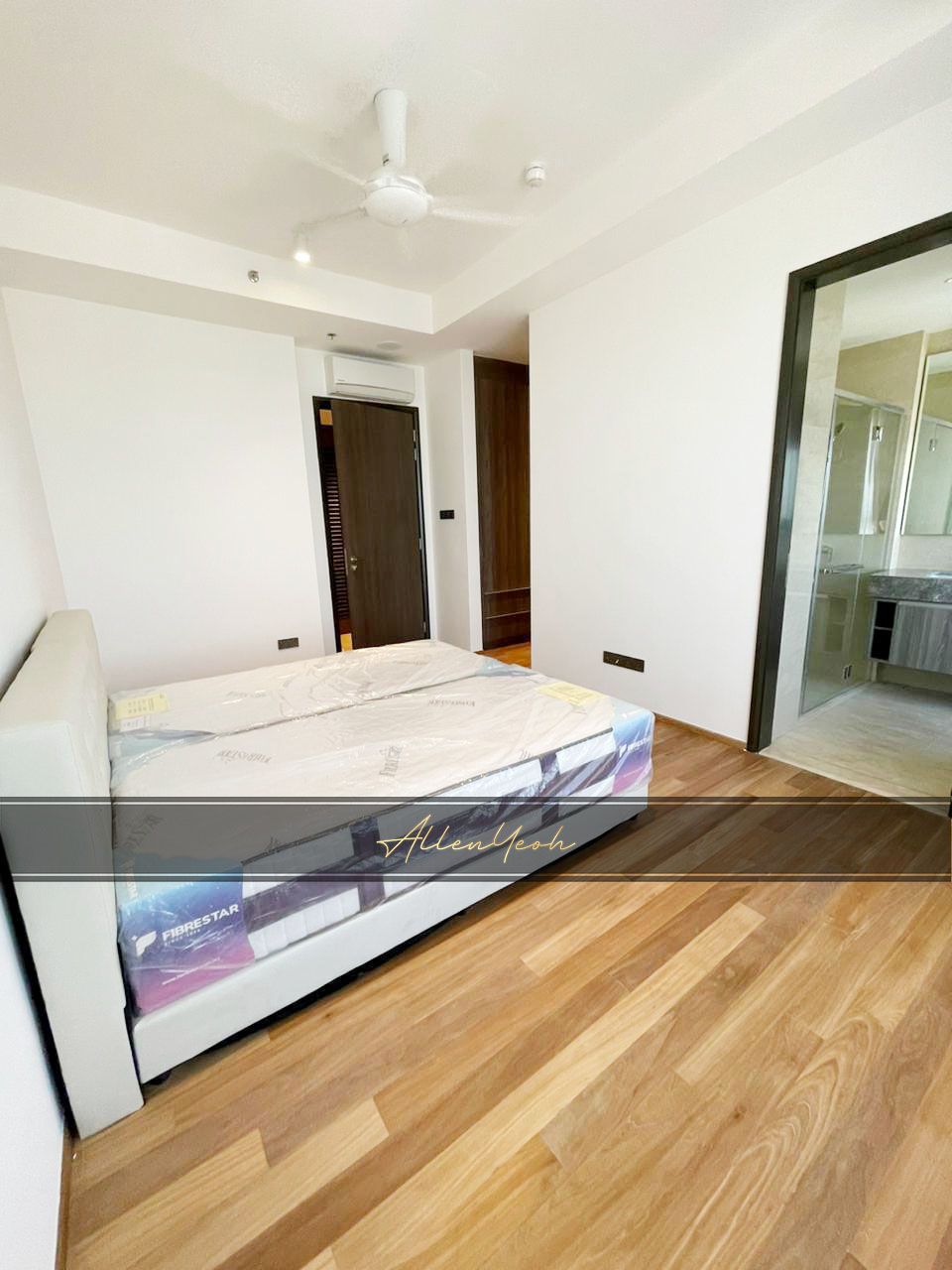 Marriott Residence 55-52-05 , Persiaran Gurney - photo 3