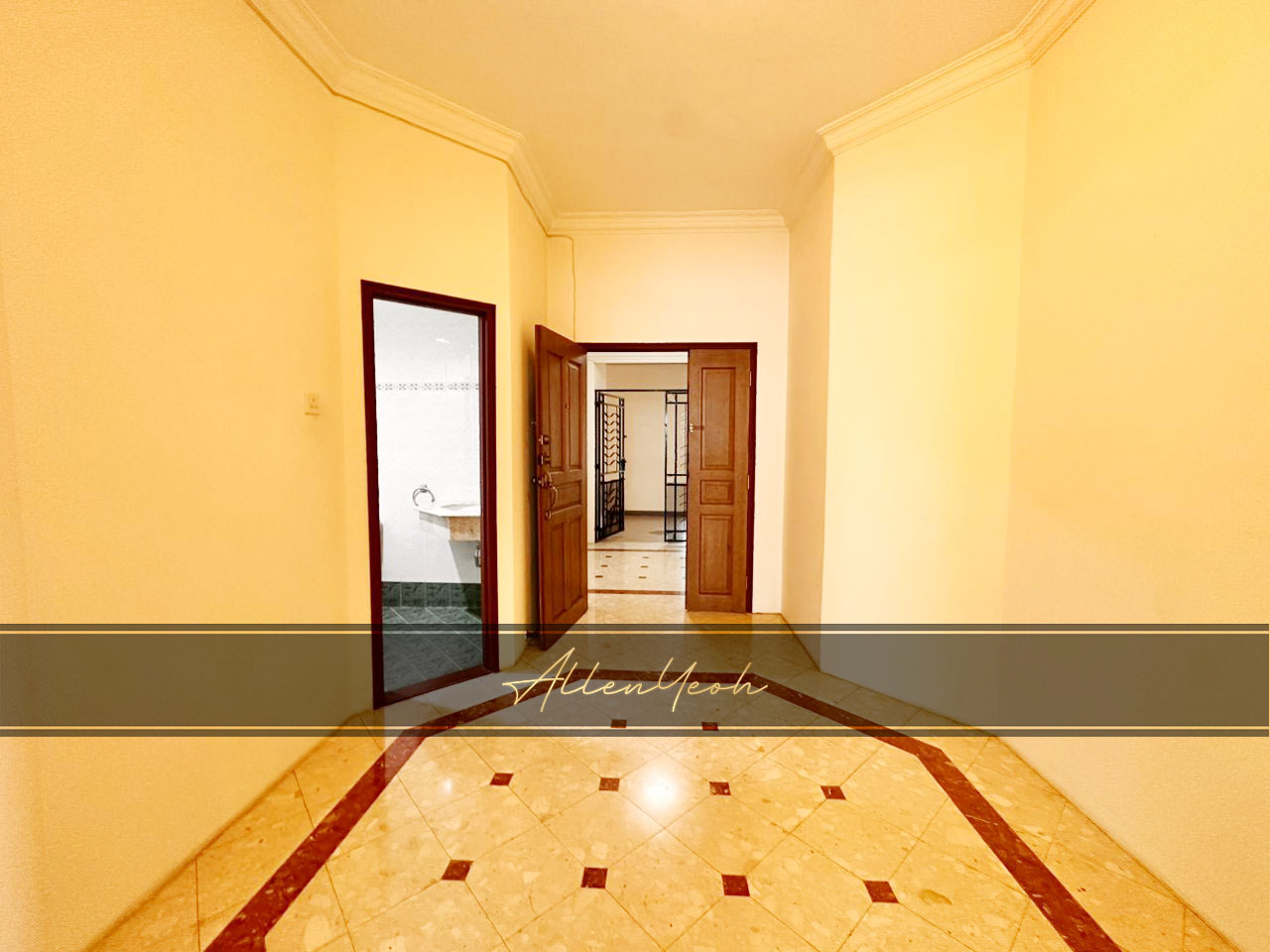 Gurney Beach Resort 25-B, Persiaran Gurney - photo 2