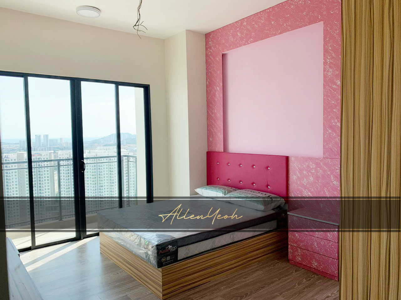 Iconic Skies 3000sqft 4 Bedroom Luxury Unit - photo 8