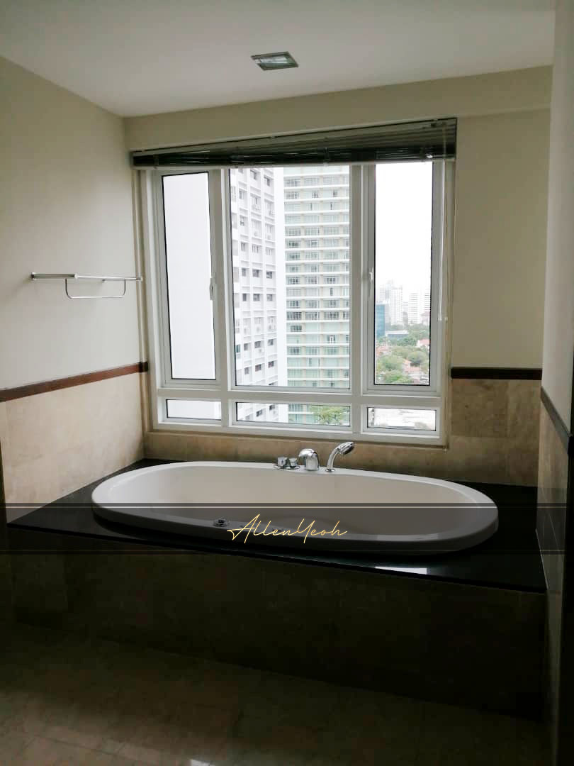 11 Gurney 3466sqft 3 Bedroom High Demand Location - photo 8